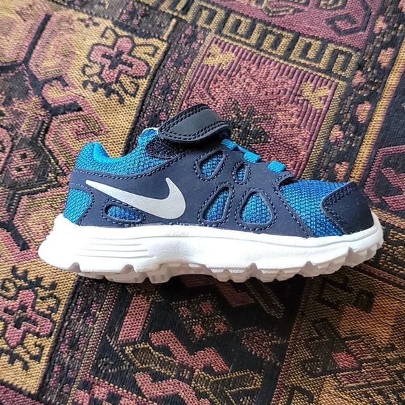 nike revolution 2 tdv